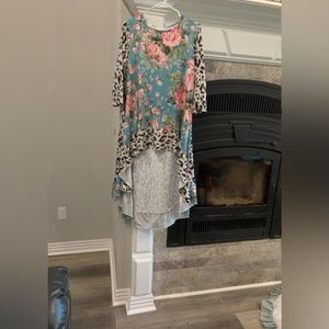 Nuggles Top! Cute top for the spring!